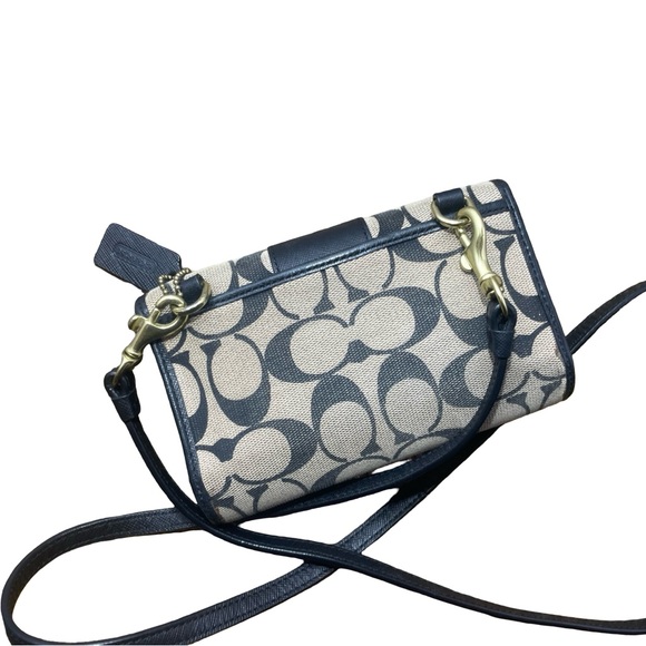 Coach Avery Signature Crossbody/Wallet - Picture 5 of 9